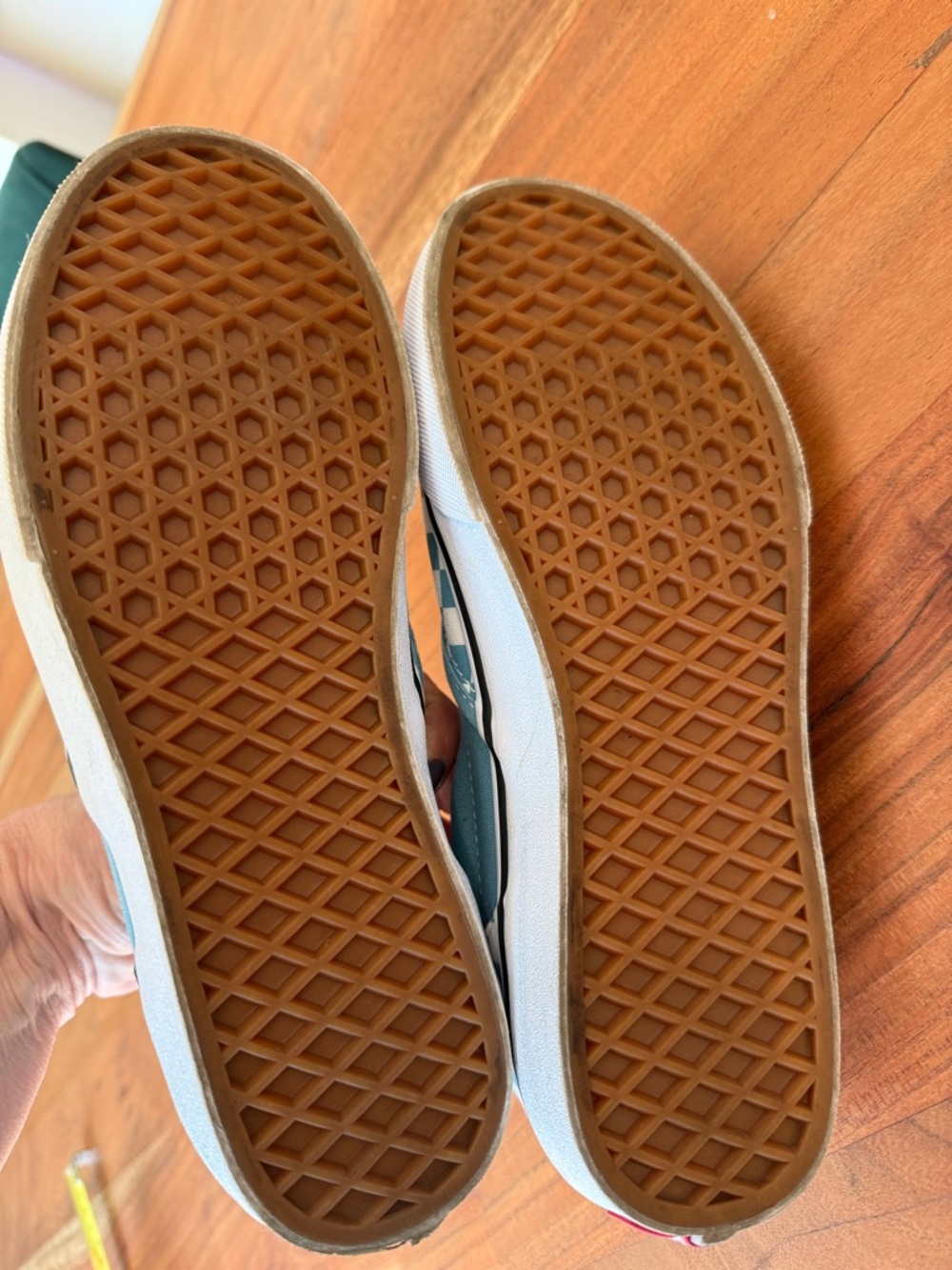 Vans Slip-On Shoes in Junior size 6.5 which equal women’s size 8/8.5 - Picture 8 of 8